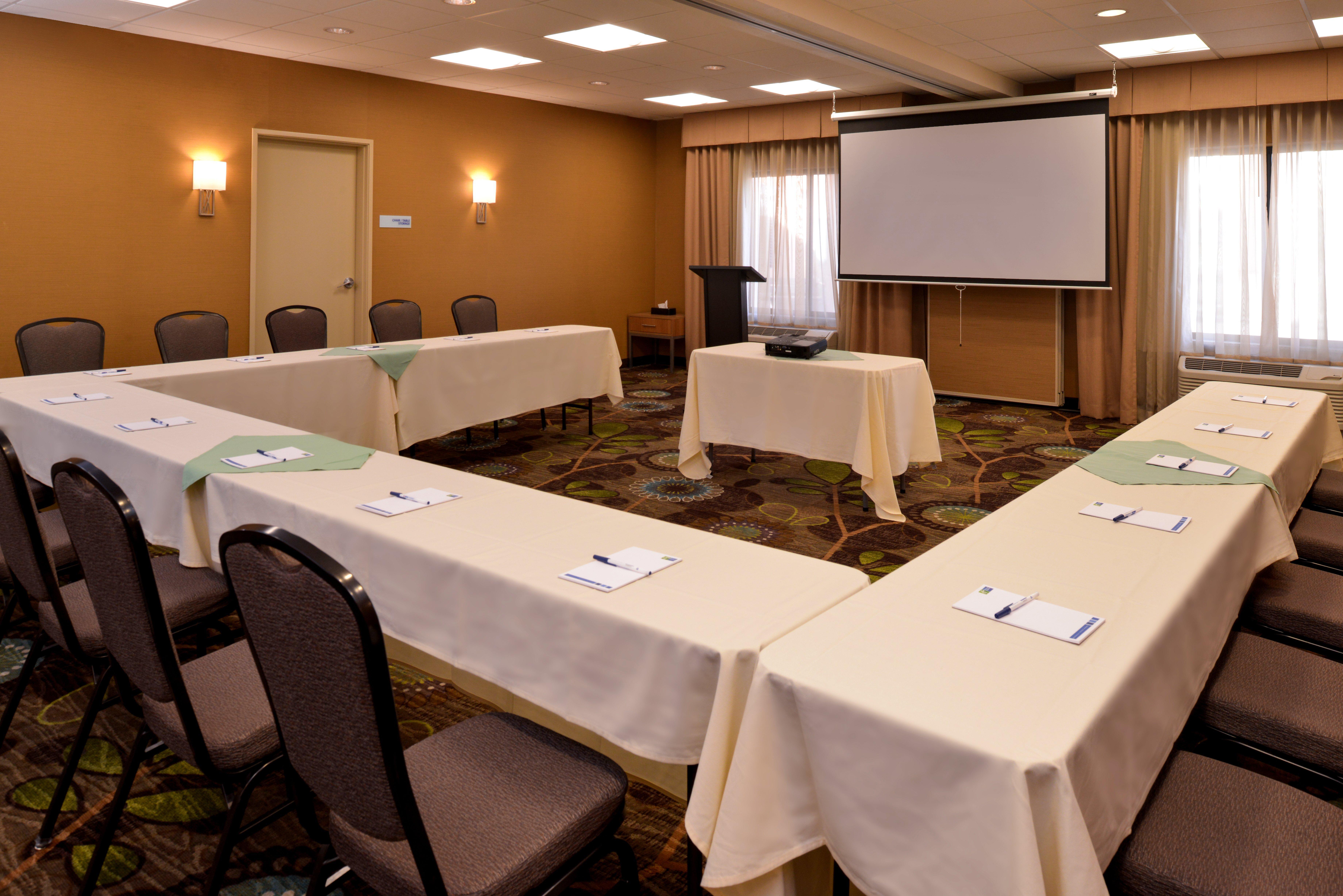 Holiday Inn Express Pocatello By Ihg Esterno foto